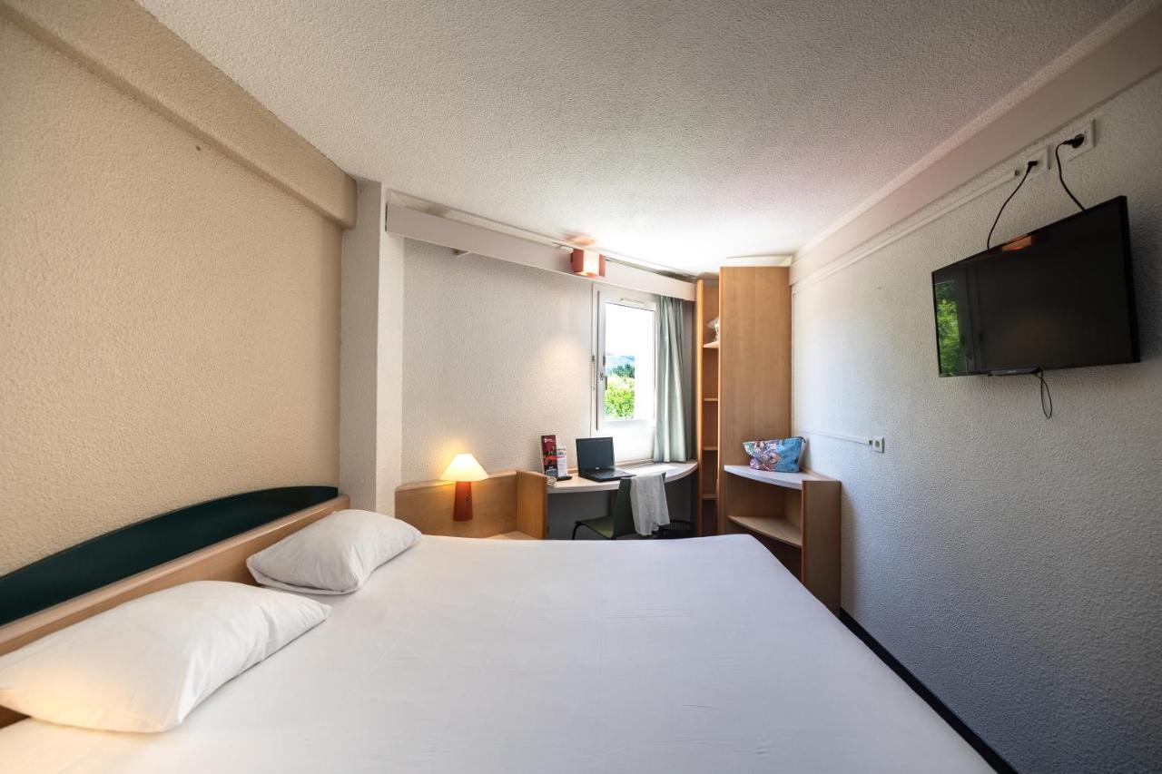 Hotel Ibis Autun Luaran gambar
