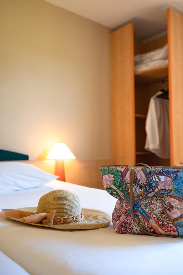 Hotel Ibis Autun Luaran gambar