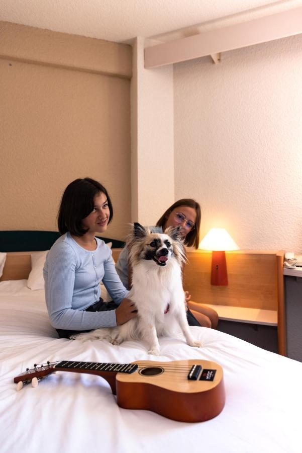 Hotel Ibis Autun Luaran gambar